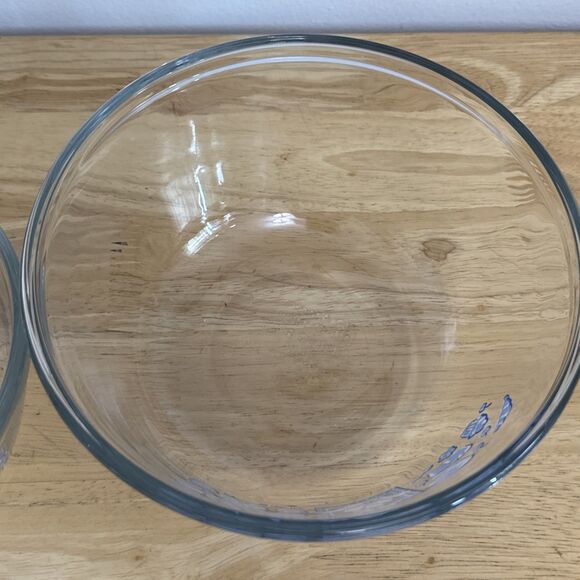 Vintage Anchor Hocking Pillsbury Doughboy Glass Mixing Bowl Set 1 & 1.5 Quart - Picture 4 of 7